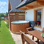 Cicha Przystan Z Sauna I Jakuzi Na Wylacznosc * Dzianisz