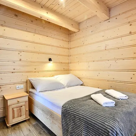 Cicha Przystan Z Sauna I Jakuzi Na Wylacznosc Chalet Dzianisz